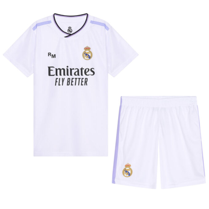 Real Madrid thuis tenue - Totaal