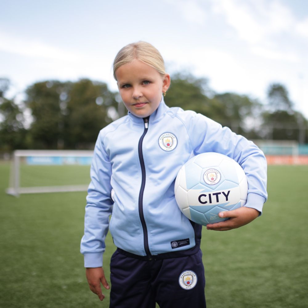 storting Decoderen Onrustig Manchester City trainingspak kids kopen? | Voetbalfanshop.nl
