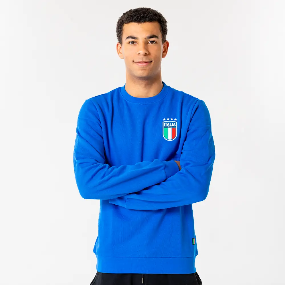 Italie sweater model 2