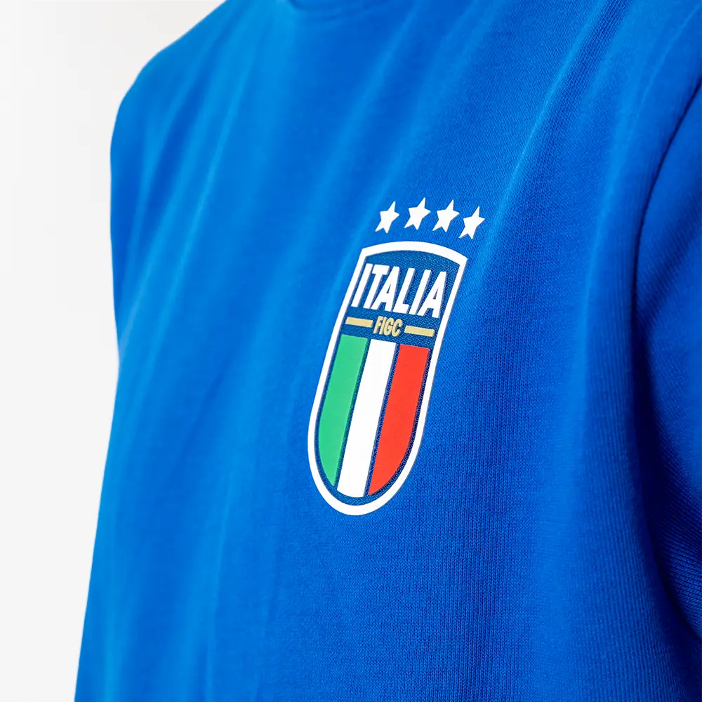 Italie sweater model 3