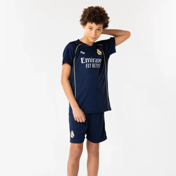 Real madrid uittenue bellingham kids 2526 model 2