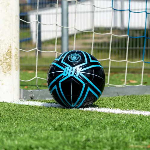 Manchester city zwart streep voetbal voorkant