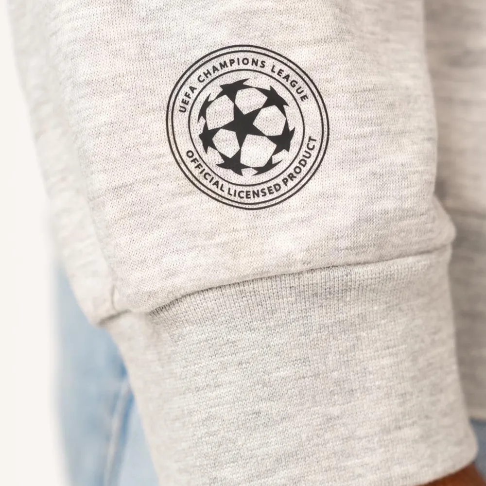 champions-league-sweater-logo-mouw